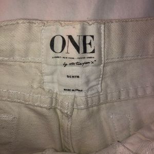 One Teaspoon white cut off denim shorts